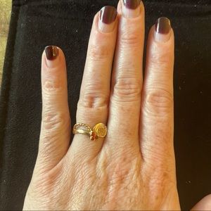 Gold ring, coral berries